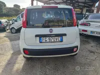 Usata Fiat Panda Lounge 95 CV (69 kW) 2017 Bianco Utilitaria
