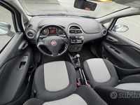 Usata Fiat Punto Lounge 75 CV (55 kW) 2014 Grigio Utilitaria