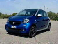 Usata Smart ForFour Passion 71 CV (52 kW) 2015 Blu Utilitaria