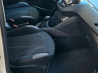 Usata Peugeot 2008 68 CV (50 kW) 2014 Bianco SUV