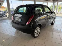 Usata Lancia Ypsilon 60 CV (44 kW) 2004 Nero Utilitaria