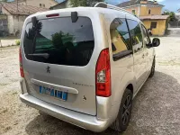 Usata Peugeot Partner 90 CV (66 kW) 2010 Grigio Monovolume