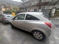 Usado Opel Corsa Enjoy 90 HP (66 kW) 2009 Citadino