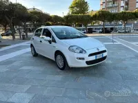 Usata Fiat Punto Street 95 CV (69 kW) 2018 Bianco Utilitaria