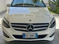 Usata Mercedes B180 109 CV (80 kW) 2017 Bianco Utilitaria