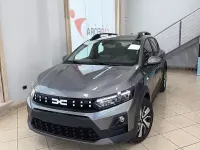Nuova Dacia Sandero Stepway 101 CV (74 kW) 2026 Grigio Berlina