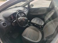 Usata Fiat Punto Evo 95 CV (69 kW) 2011 Grigio Utilitaria