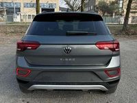 Usata VW T-Roc Edition 116 CV (85 kW) 2025 Grigio SUV