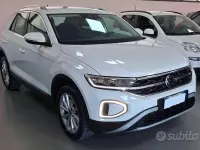 Usata VW T-Roc Style 110 CV (80 kW) 2022 Bianco SUV