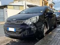 Usata Kia Rio EX 86 CV (63 kW) 2011 Nero Berlina