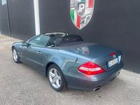 Usata Mercedes SL350 272 CV (200 kW) 2007 Grigio Cabrio