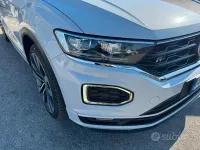 Usata VW T-Roc R-line 150 CV (110 kW) 2019 Grigio SUV