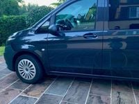 Usata Mercedes Vito 136 CV (100 kW) 2023 Grigio Furgone