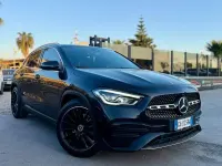 Usata Mercedes GLA200 AMG line 150 CV (110 kW) 2020 Nero SUV