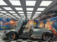 Usata McLaren 765LT 765 CV (562 kW) 2022 Grigio Cabrio