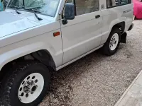 Usata Isuzu Trooper 72 CV (52 kW) 1987 Grigio SUV