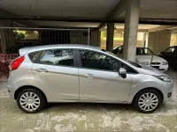 Usata Ford Fiesta Titanium 95 CV (69 kW) 2015 Grigio Utilitaria