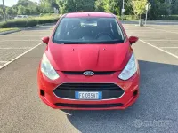 Usata Ford B-MAX Titanium 101 CV (74 kW) 2017 Rosso Monovolume