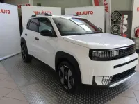 Usata Fiat Grande Panda La Prima 101 CV (74 kW) 2025 Bianco gelato Utilitaria
