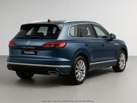 Usata VW Touareg Elegance 381 CV (280 kW) 2022 Blu SUV