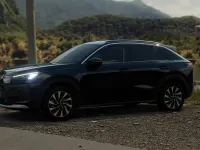 Nuova VW T-Roc Life 115 CV (84 kW) 2026 Grenadill black metallizzato SUV