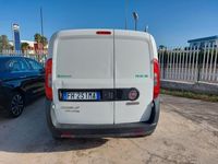Usata Fiat Doblò 95 CV (69 kW) 2017 Bianco Monovolume