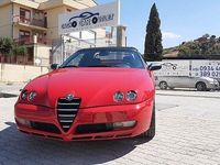 Usata Alfa Romeo GTV 165 CV (121 kW) 2004 Rosso Coupé