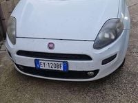 Usata Fiat Punto Easy 77 CV (56 kW) 2014 Utilitaria