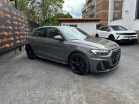 Usata Audi A1 Sportback S-Line 150 CV (110 kW) 2022 Grigio chiaro Utilitaria