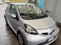 Gebraucht Toyota Aygo 68 PS (50 kW) 2008 Grau Kleinwagen