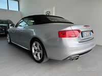 Usata Audi A5 Cabriolet S-Line 190 CV (139 kW) 2015 Grigio Cabrio
