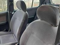 Usata Nissan Micra 75 CV (55 kW) 1994 Verde Berlina