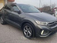 Usata VW T-Roc R-line 190 CV (139 kW) 2024 Grigio SUV
