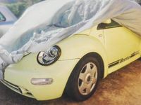 Usata VW New Beetle 90 CV (66 kW) 1999 Giallo Utilitaria