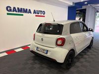 Usata Smart ForFour 71 CV (52 kW) 2017 Bianco Utilitaria