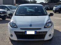 Usata Renault Clio II Luxe 74 CV (54 kW) 2010 Bianco Berlina