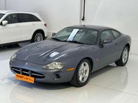 Usata Jaguar XK8 284 CV (208 kW) 1996 Grigio Coupé