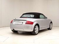 Usata Audi TT Roadster 180 CV (132 kW) 2005 Grigio Cabrio