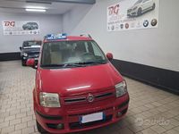 Usata Fiat Panda Climbing 51 CV (37 kW) 2010 Rosso Utilitaria
