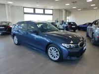 Usata BMW 316 122 CV (89 kW) 2022 Blu/azzurro Station wagon