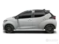 Nuova Toyota Yaris Hybrid Lounge 2026 Blu Berlina