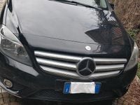 Usata Mercedes B180 109 CV (80 kW) 2016 Nero Utilitaria