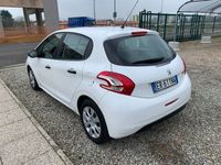 usata Peugeot 208 1.4 HDi 68 CV 3 porte Access