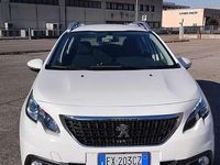 Usata Peugeot 2008 Active 82 CV (60 kW) 2019 Bianco SUV