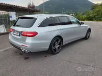 Usata Mercedes E220 194 CV (142 kW) 2018 Grigio Station wagon