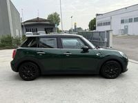 Usado Mini Cooper Seven 136 HP (100 kW) 2017 Verde Citadino