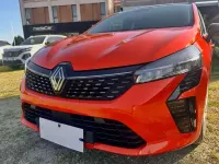 Usata Renault Clio V Evolution 101 CV (74 kW) 2024 Orange valencia Berlina