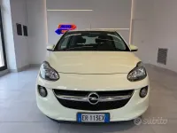 Usata Opel Adam Glam 69 CV (50 kW) 2013 Beige Utilitaria