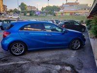 Usata Mercedes A180 109 CV (80 kW) 2016 Blu/azzurro Berlina
