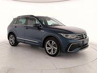 Usata VW Tiguan R-line 150 CV (110 kW) 2023 Nightshade blue metallizzato SUV
